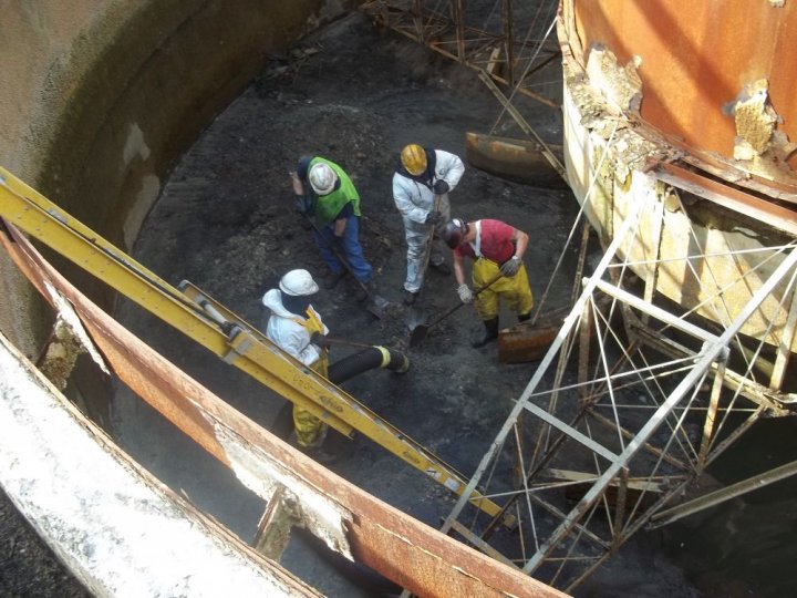 Clarifier Cleaning